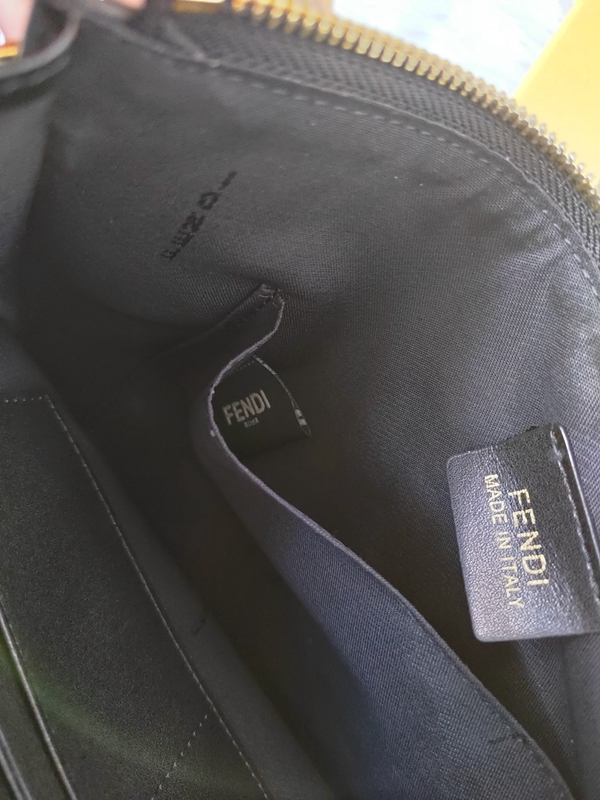 超激安ブランド財布偽物全体デザイン